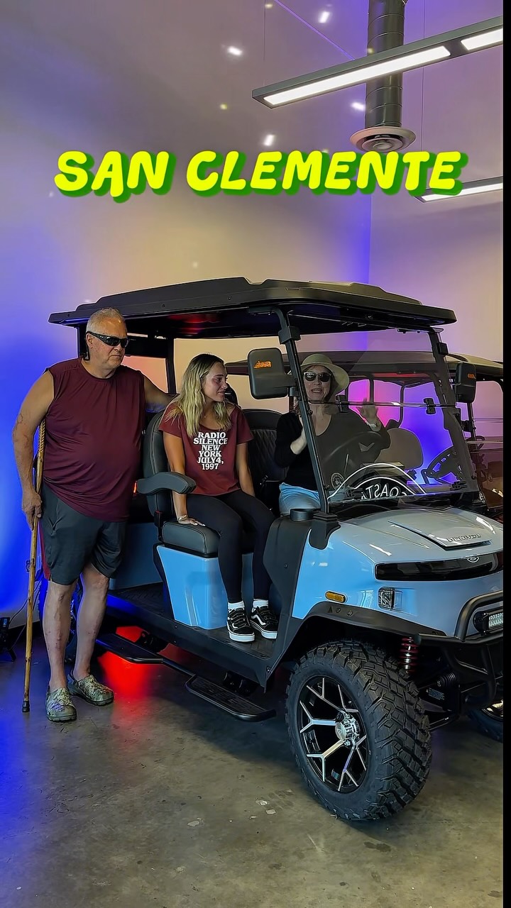Happy Coastal Carts customer