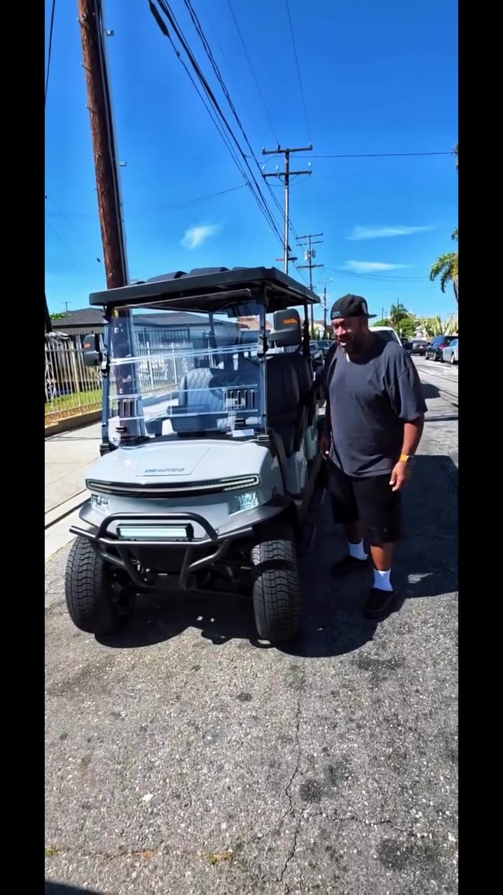 Happy Coastal Carts customer